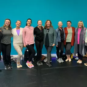 The staff loves to take classes together. Here we are at the 5 hour Metamorphosis Ballet Class on Sunday ????❤️#ginnysdanceworks #dmm4
In order we are Miss Madeleine, Miss Kiersten, Miss Jessica, Miss Marina, Miss Lane, Miss Ginny, Miss Lisa, Miss Emily, Miss Shelley and Miss Diane. Missing are Miss Caitlin and Miss Jordyn.