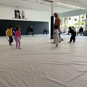 Bild von Neutral Ground Academy