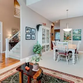 At Evergreen, we turn 'For Sale' signs into 'Sold' success stories through smart marketing and negotiation.