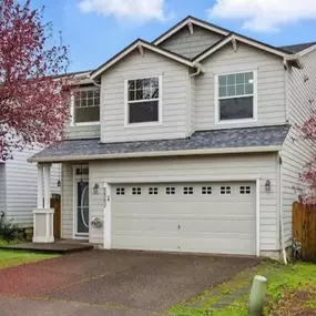 Our negotiation skills ensure you receive the best possible outcome whether you’re buying or selling a home.