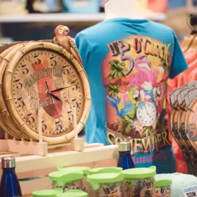 Bild von Margaritaville Retail Store - Boston