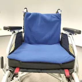 CosySeat
kuscheliger Rollstuhl Bezug