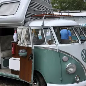 Bild von Pötzelsberger & Thonhofer Service GmbH - LKW Aufbauten, Oldtimer Restaurierung