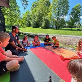 Bild von SPARK - Art, Yoga, Meditation & Nature for Kids