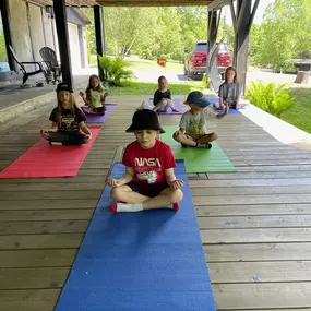Bild von SPARK - Art, Yoga, Meditation & Nature for Kids