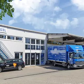 Bild von R+F TBU Erlangen - Abhollager