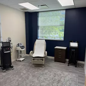 Supro Direct - Room