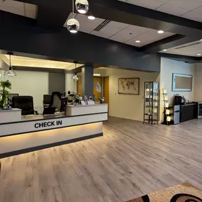Supro Direct - Check In Lobby