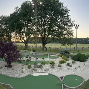 Nature Putt Miniature Golf