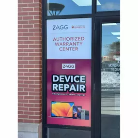 Bild von ZAGG Westford