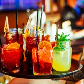 Mauritius Cocktails, Fruchtig, herb, erfrischend, sahnig, mit oder ohne Alkohol - Wir stehen schon für Dich bereit. Cheers!