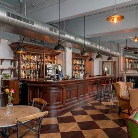 Scoff & Banter - Bar