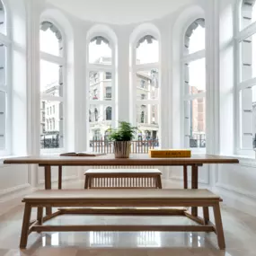 Radisson Blu Hotel, London Tottenham Court Road lobby