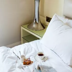 Bed detail