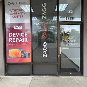 ZAGG Natick - Front