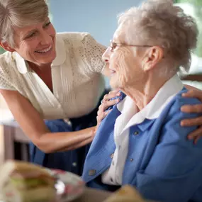 Bild von Touching Hearts at Home