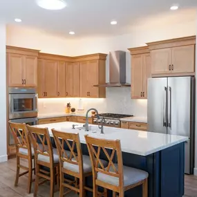 Bild von Rise Above Remodeling