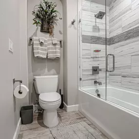 Bild von Rise Above Remodeling