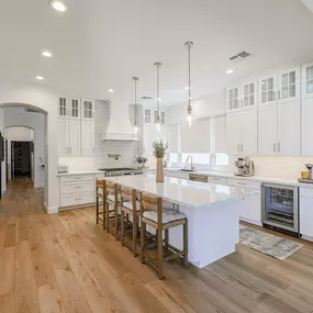 Bild von Rise Above Remodeling