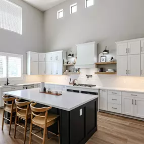 Bild von Rise Above Remodeling