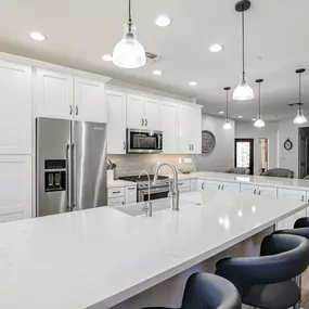 Bild von Rise Above Remodeling