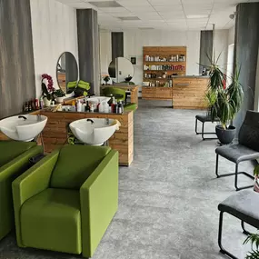 Bild von Salon Wella-mi Friseurmeister Andrea Schweitzer