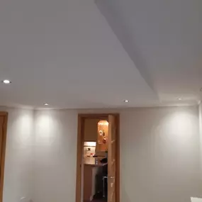 Bild von JHM Painter & Decorator
