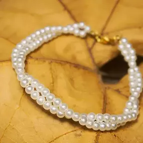 Bild von Aurora Krys Jewellery