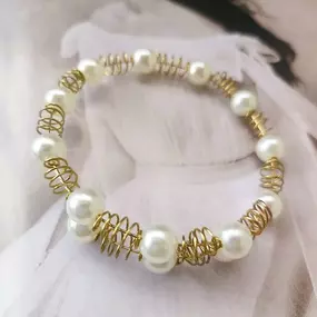 Bild von Aurora Krys Jewellery
