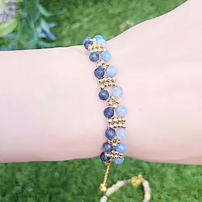 Bild von Aurora Krys Jewellery