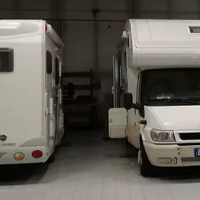 Bild von Ricambicaravan Officina Riparazioni Camper, Madone, Bergamo
