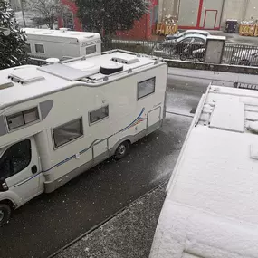 Bild von Ricambicaravan Officina Riparazioni Camper, Madone, Bergamo