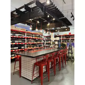 Bild von Brady's Wine Warehouse