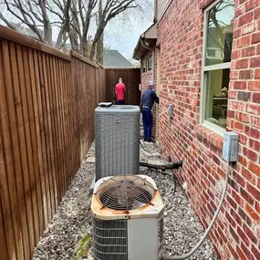 Efficient Home Solutions of Dallas provides expert HVAC replacement and installation services designed to improve energy efficiency, reduce costs, and boost comfort. Our certified technicians handle every step of the process—from removing outdated systems to installing modern, high-efficiency units. Serving homeowners throughout Dallas with trusted, professional HVAC solutions.