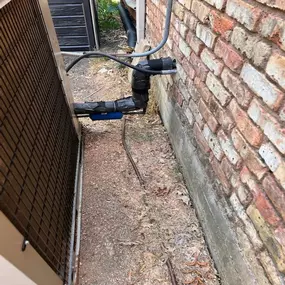 Efficient Home Solutions of Dallas provides expert HVAC sealing and insulation services to prevent air leaks, protect refrigerant lines, and maximize efficiency. Our attention to detail helps homeowners maintain consistent cooling performance and reduce energy waste.