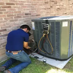 Efficient Home Solutions of Dallas provides comprehensive HVAC maintenance services, including precision testing, refrigerant checks, and performance optimization. Regular maintenance helps extend system life, improve efficiency, and prevent costly repairs.