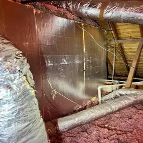Efficient Home Solutions of Dallas provides expert attic insulation and radiant barrier installations that reduce heat transfer, improve comfort, and lower energy bills. Our experienced team helps Dallas homeowners create energy-efficient environments with professional-grade insulation materials and precision installation.