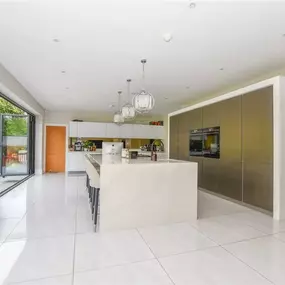 Bild von JPH Electricals Group Ltd