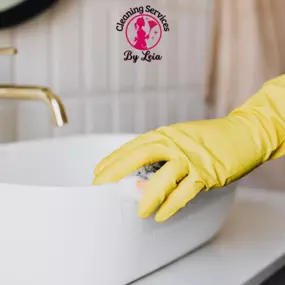 A clean home isn’t just pretty — it’s powerful.
???? Less stress
???? More peace of mind
???? Fewer germs
Let us do the dirty work so you can enjoy what matters most.

???? Call or text us to schedule!

#HomeCleaningService #MentalClarity #HealthyHome #CleaningTips