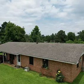 Bild von Near Me Roofing & Contracting