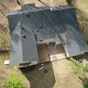 Bild von Near Me Roofing & Contracting