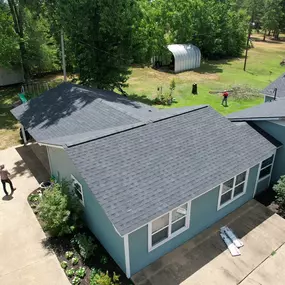 Bild von Near Me Roofing & Contracting