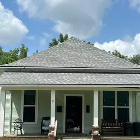 Bild von Near Me Roofing & Contracting