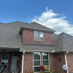 Bild von Near Me Roofing & Contracting