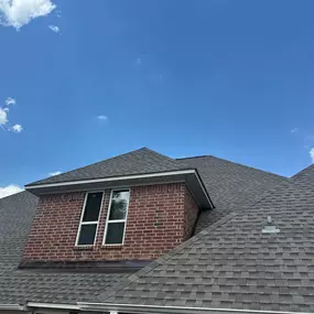 Bild von Near Me Roofing & Contracting