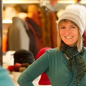 Bild von Mode mit Hut
