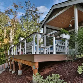 Bild von ResCom Railing Systems by People Come First Construction Group