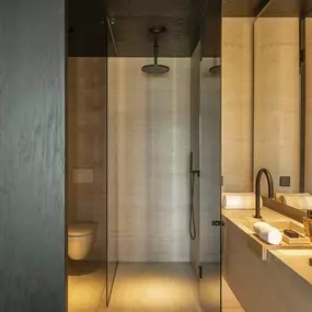Guest Room Bath