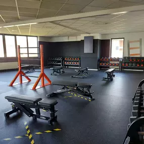 Basic-Fit Enschede J J van Deinselaan 24/7 - Free weight zone