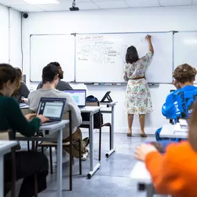 Bild von Antémed Epsilon Prépa (Paris Cité) – Prépa Médecine PASS / LAS (maïeutique, odontologie, pharmacie, kinésithérapie)